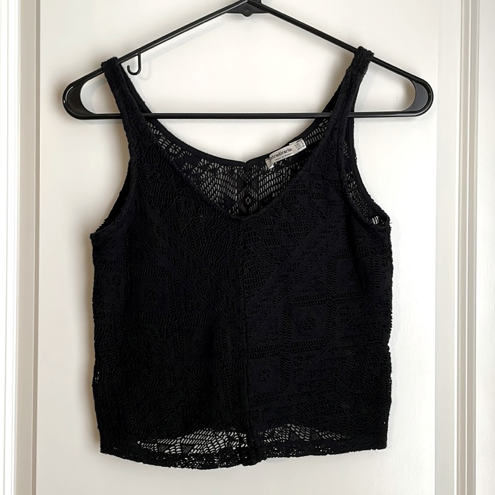 Black, knit cropped tank top